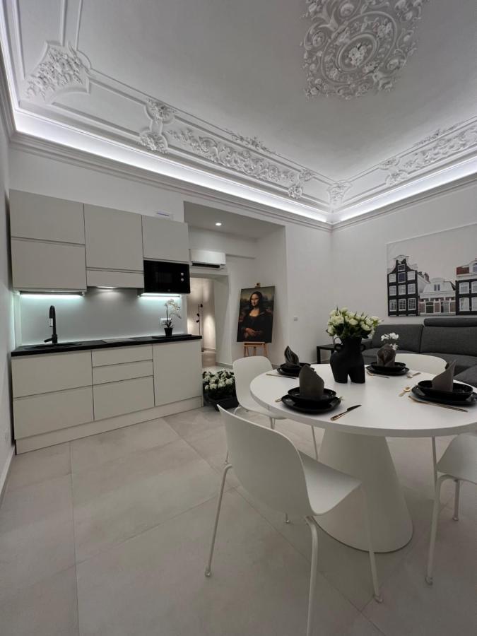 La Maison Del Bell'antonio - Downtown Apartment *
